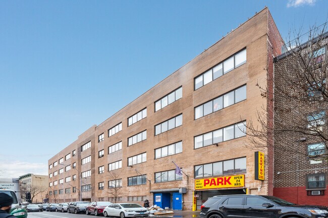 Plus de détails pour 412-424 E 147th St, Bronx, NY - Bureau/Médical à louer