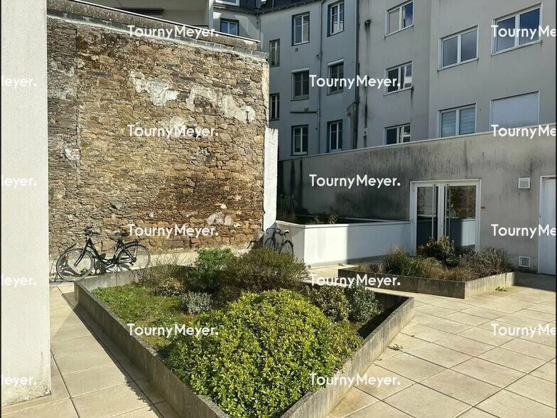 Bureau dans Nantes à louer - Photo du bâtiment - Image 2 de 5
