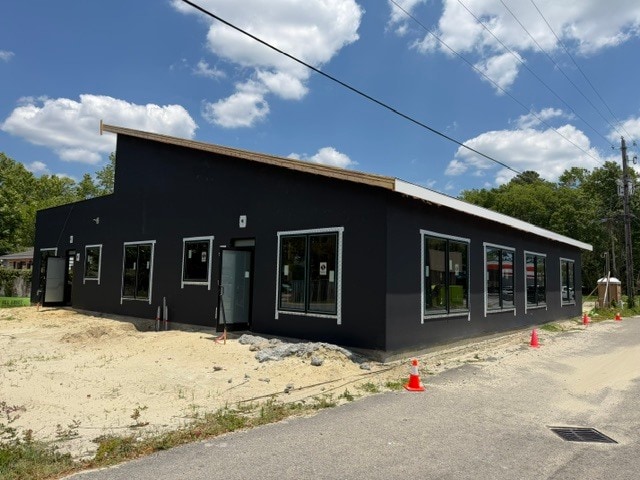 1409 39th St, Wilmington, NC for lease - Building Photo - Image 2 of 6