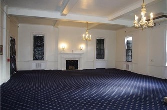 900 Rebecca Ave, Pittsburgh, PA à vendre Photo intérieure- Image 1 de 8