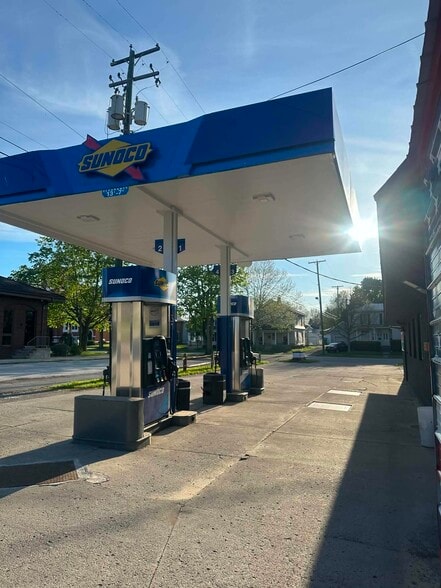 325 N Sandusky Ave, Upper Sandusky, OH for sale - Building Photo - Image 1 of 7