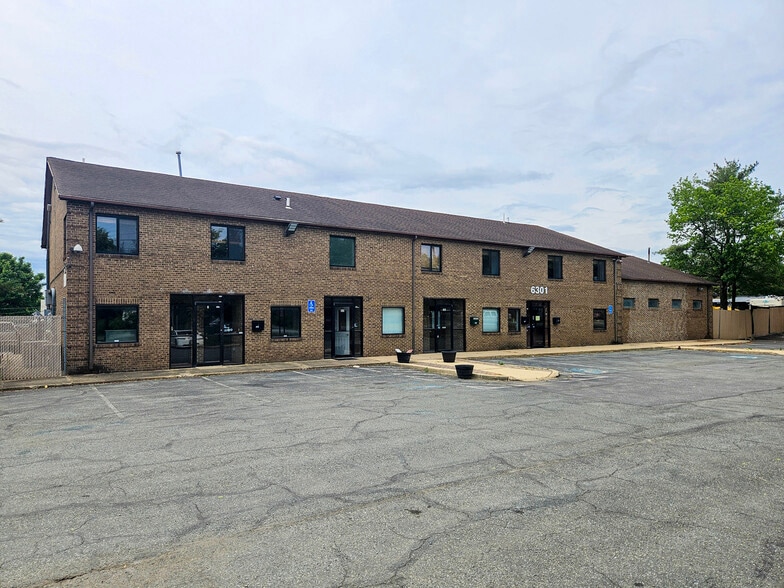 6301 Foxley Rd, Upper Marlboro, MD for sale - Building Photo - Image 1 of 20
