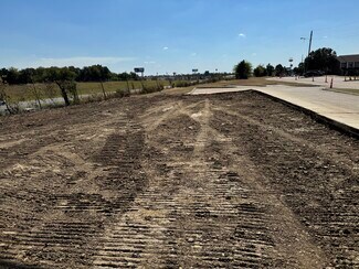 Plus de détails pour 3300 Glenshire dr, Balch Springs, TX - Commerce de détail à vendre