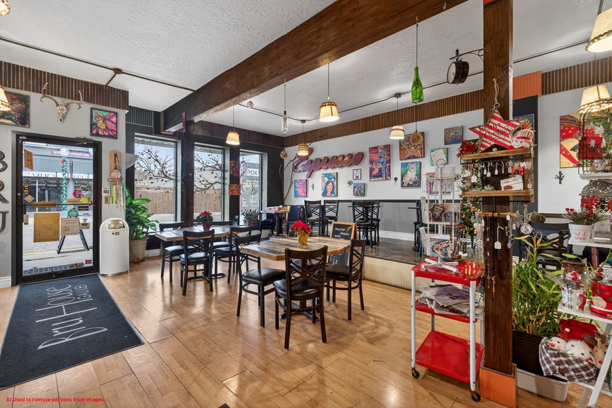 502 N Main St, Pocatello, ID for sale - Interior Photo - Image 3 of 46