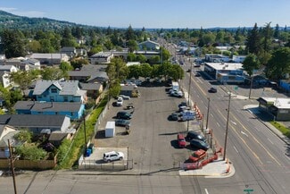 Plus de détails pour 5826 SE 82nd Ave, Portland, OR - Commerce de détail à vendre