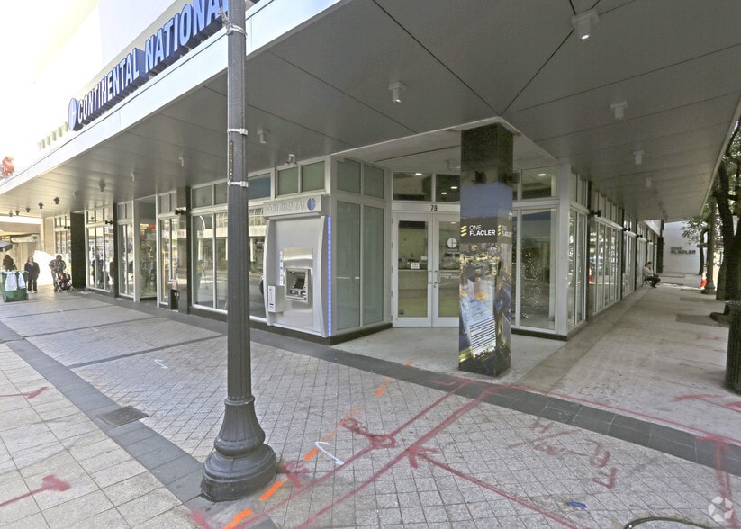 14 NE 1st Ave, Miami, FL à vendre - Photo du bâtiment - Image 2 de 115