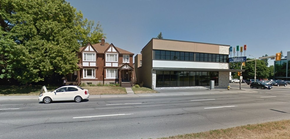 474-476 Holland Ave, Ottawa, ON à louer - Photo du bâtiment - Image 2 de 2