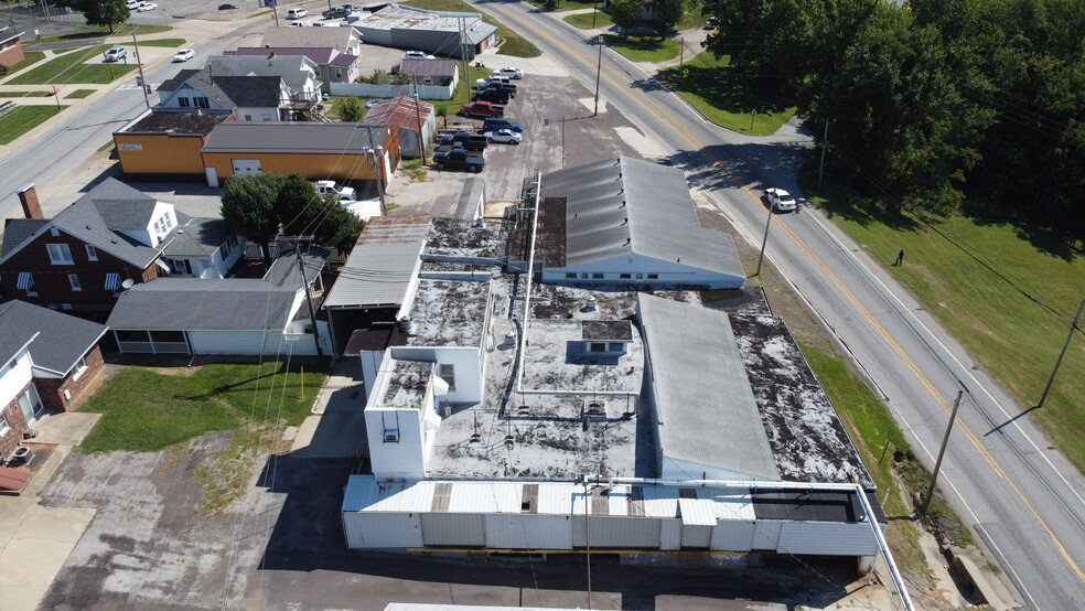 1915 State St, Chester, IL for sale - Building Photo - Image 3 of 28