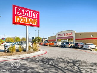 Plus de détails pour 5902 Medina Base Rd, San Antonio, TX - Commerce de détail à vendre