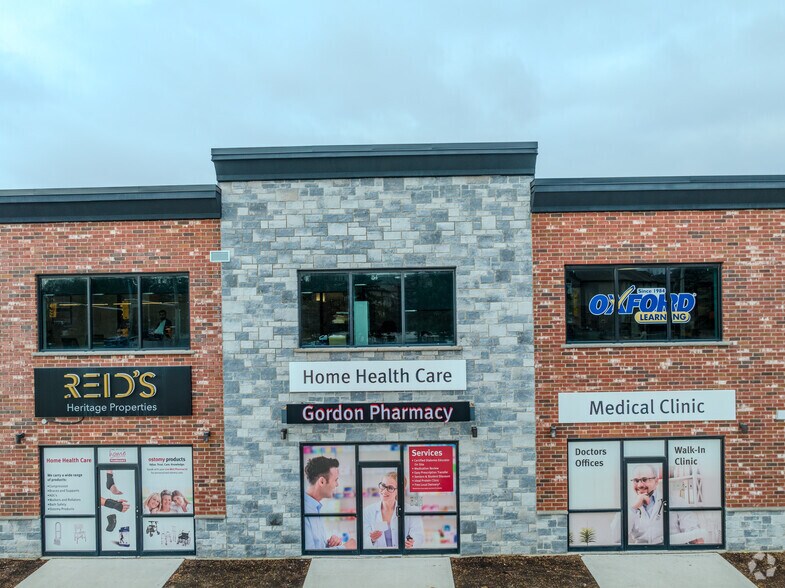 1515 Gordon St S, Guelph, ON à louer - Photo du bâtiment - Image 3 de 6