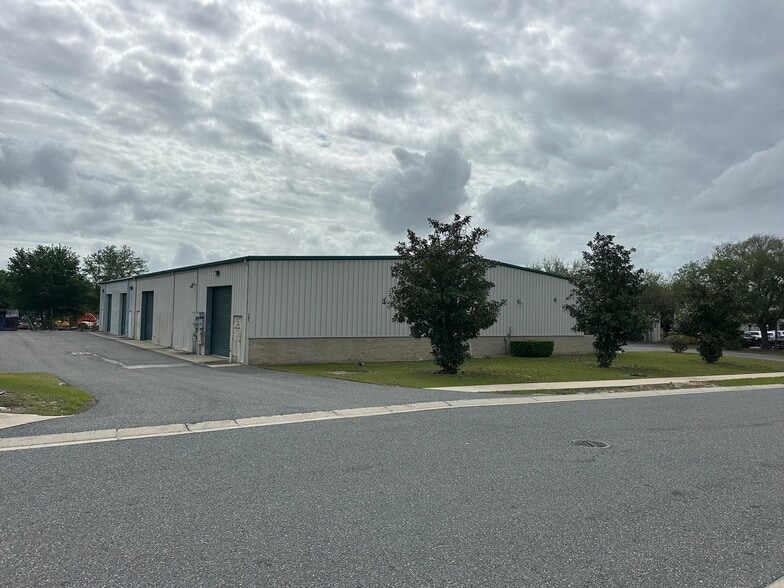 1817 Greenleaf Ln, Leesburg, FL for lease - Building Photo - Image 3 of 17