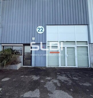 Plus de détails pour Bureau, Local d'activités à louer