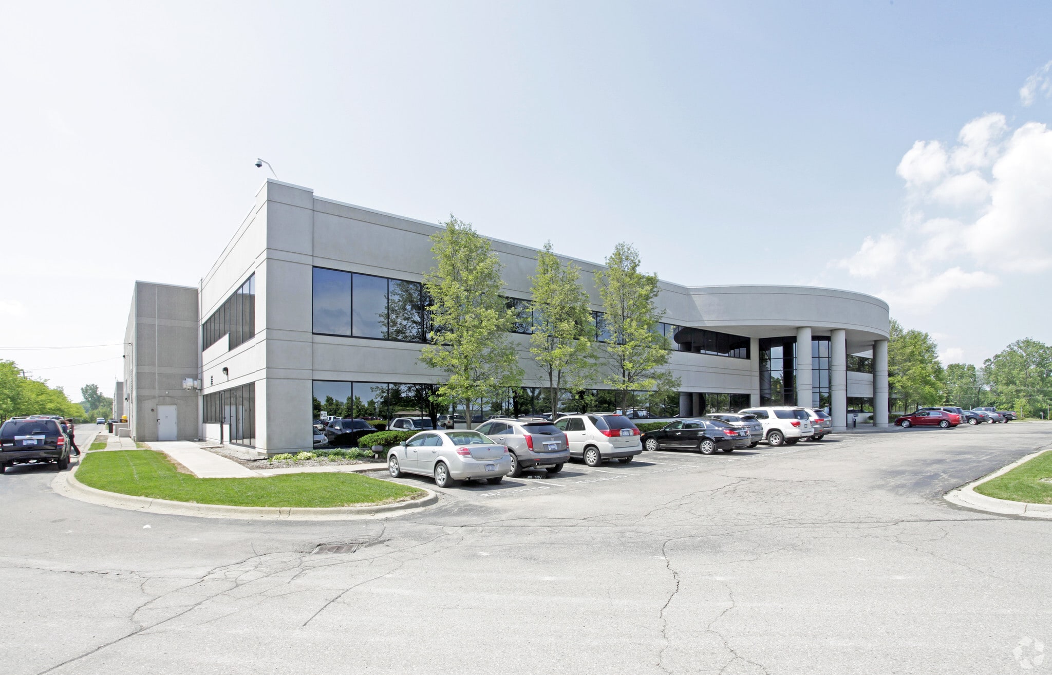 3000 Pontiac Trail, Commerce Township, MI for lease Primary Photo- Image 1 of 5