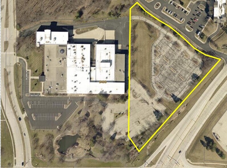 +/- 5 Acres Loomis Rd and Grange ave, Greendale, WI à vendre - Photo principale - Image 1 de 2