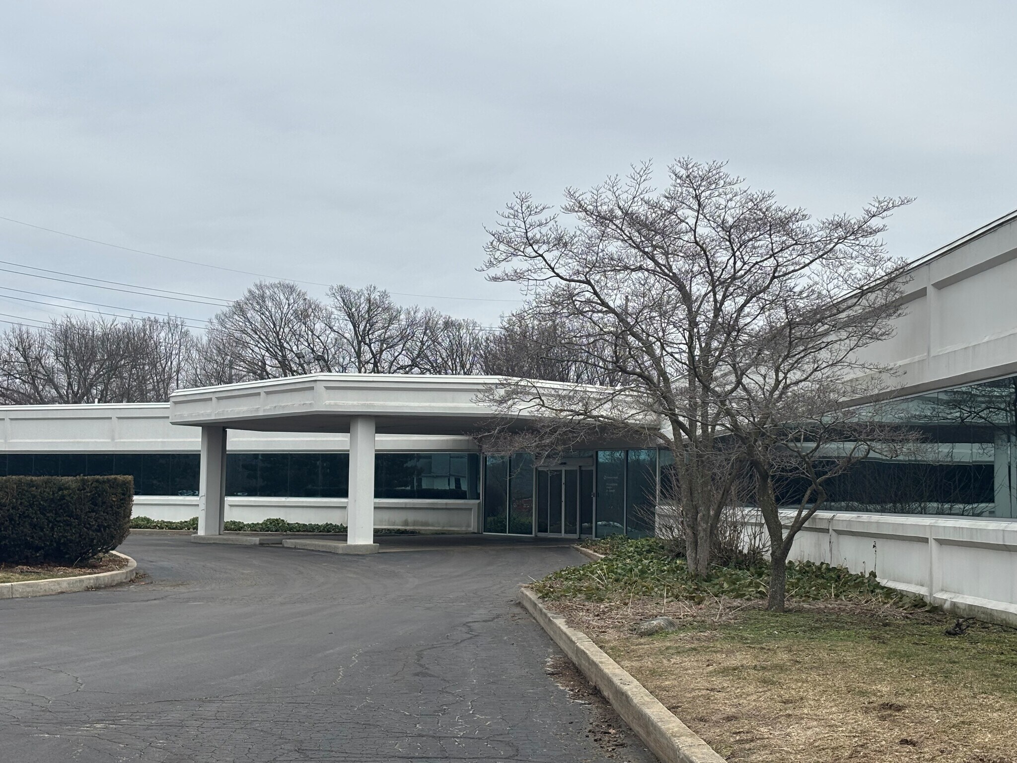 2500 Niles Rd, Saint Joseph, MI for lease Building Photo- Image 1 of 22