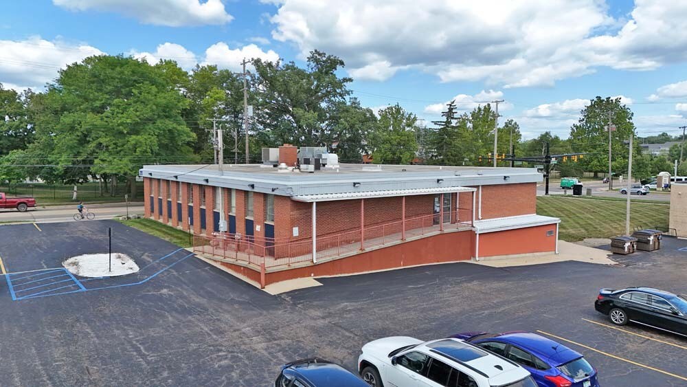 211 W Ganson St, Jackson, MI for lease Building Photo- Image 1 of 2