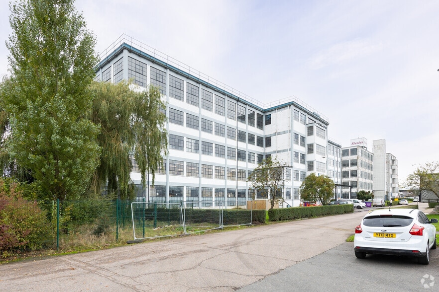 Princess Margaret Rd, Tilbury for lease - Building Photo - Image 2 of 3