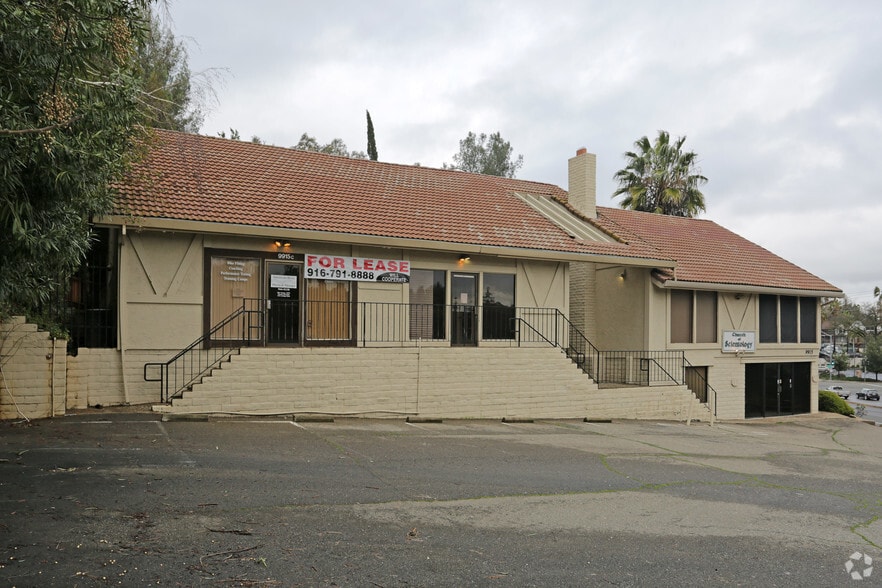 9915 Fair Oaks Blvd, Fair Oaks, CA à louer - Photo du bâtiment - Image 3 de 6