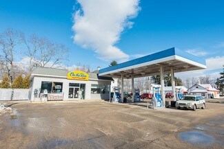 Plus de détails pour 496 Main St, Fryeburg, ME - Commerce de détail à louer