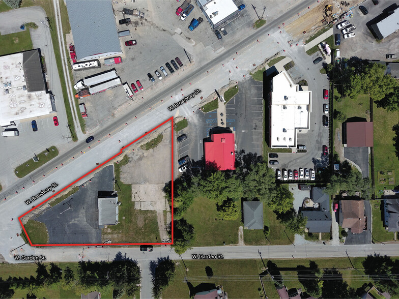 414 W Garden St, Fortville, IN for sale - Building Photo - Image 1 of 6