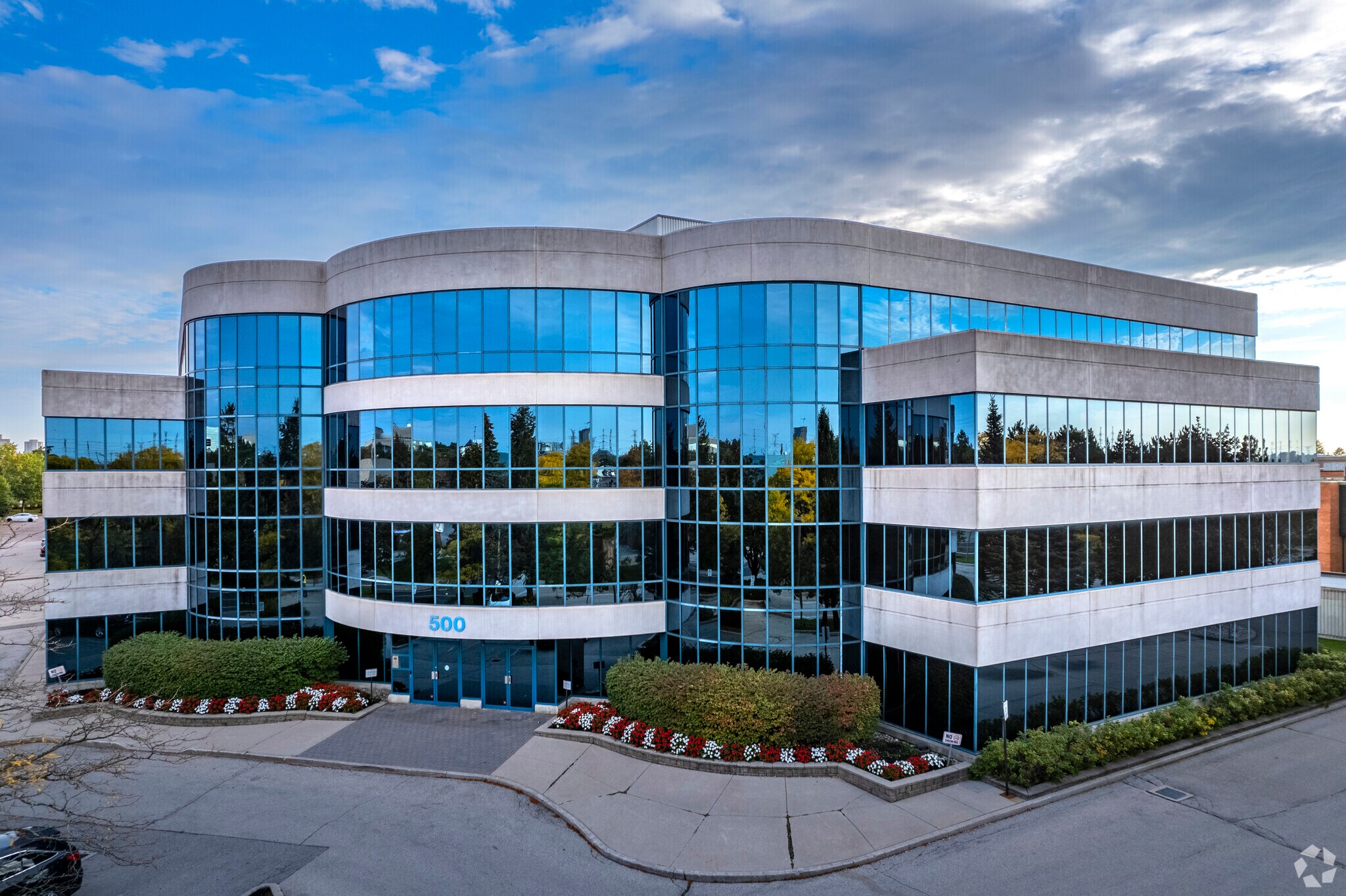 500 Hood Rd, Markham, ON for lease Building Photo- Image 1 of 9