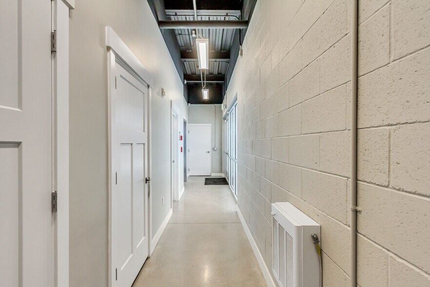 3278 W 1150 S, Provo, UT à vendre - Photo du bâtiment - Image 2 de 32