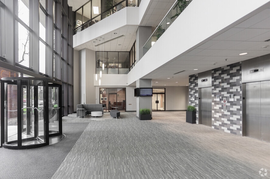 11595 N Meridian St, Carmel, IN for lease - Lobby - Image 3 of 22