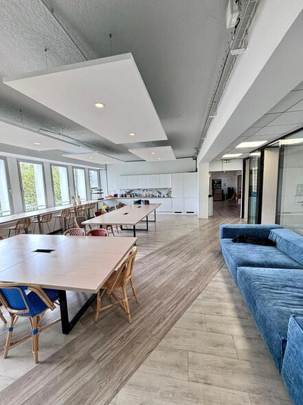 52 Quai Des Carrieres, Charenton-le-Pont for lease - Interior Photo - Image 3 of 8