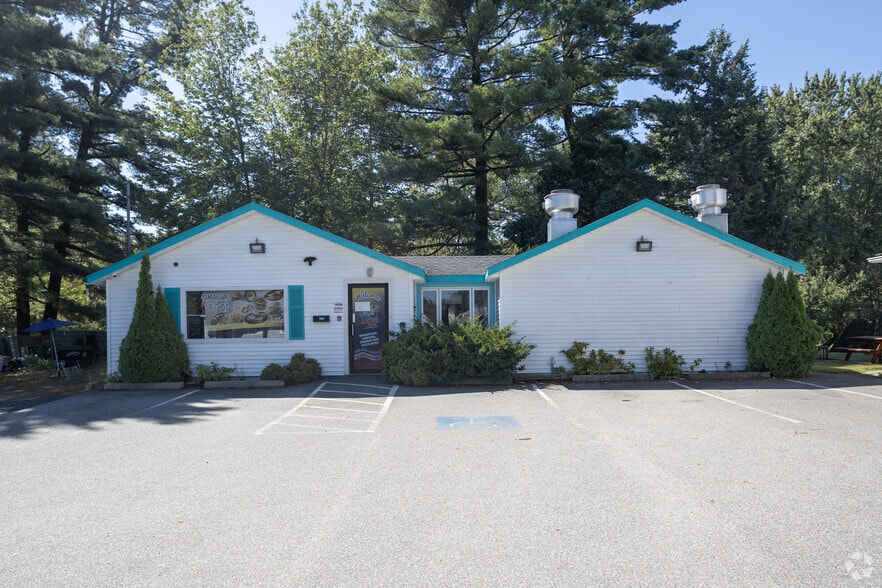 5 Ocean Park Rd, Old Orchard Beach, ME for lease - Building Photo - Image 2 of 2