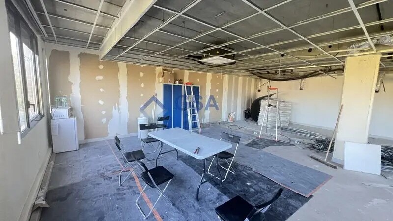 Office in Évry-Courcouronnes for lease Interior Photo- Image 1 of 4