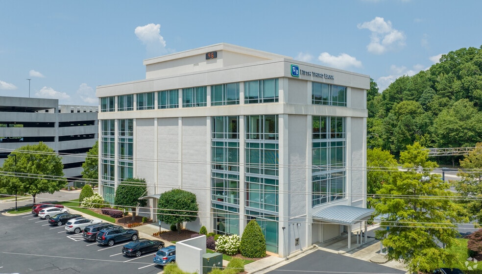 4801 Glenwood Ave, Raleigh, NC for lease - Building Photo - Image 2 of 11