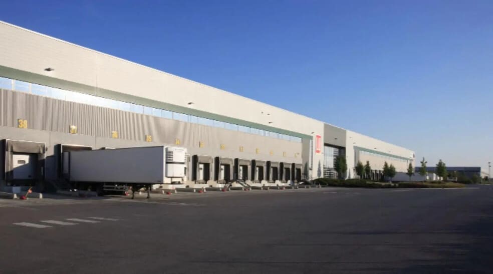 2000 Rd 57, Moissy-Cramayel à louer - Photo du bâtiment - Image 3 de 4