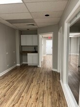 3605 Woodhead Dr, Northbrook, IL for lease Interior Photo- Image 2 of 7