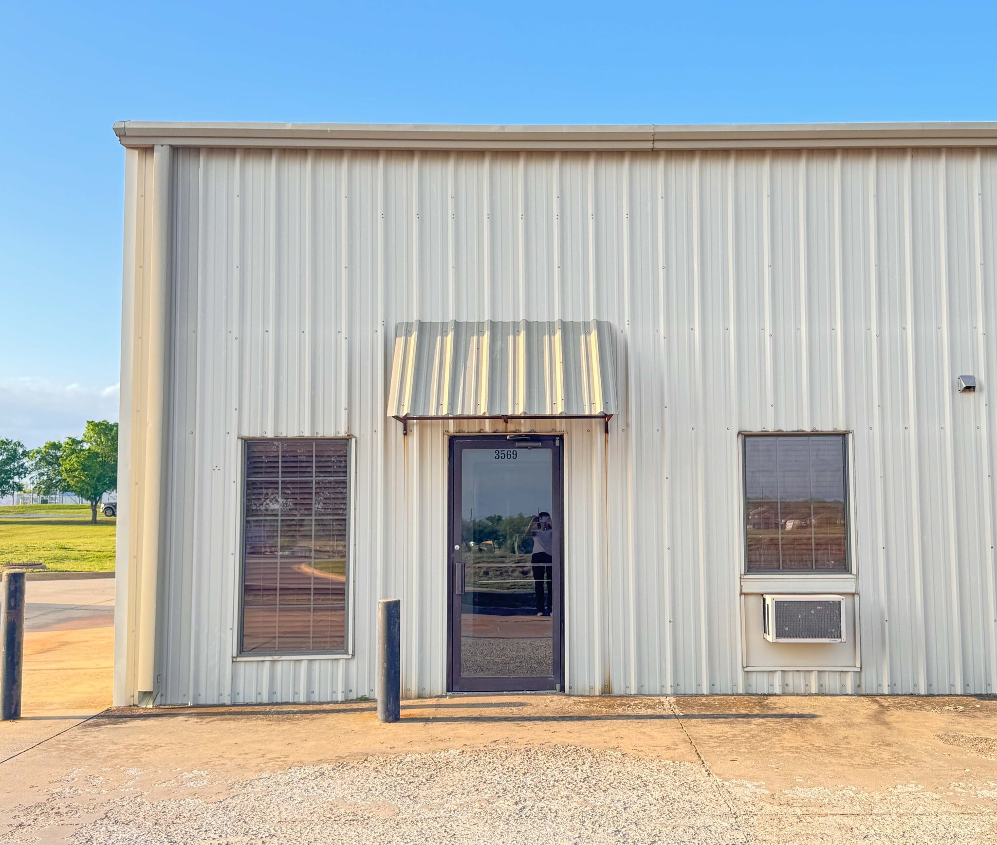 3561-3569 MacDonnell Dr, Norman, OK for lease Building Photo- Image 1 of 10
