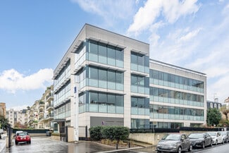 Plus de détails pour 47 Rue Victor Hugo, Bois-Colombes - Bureau à louer