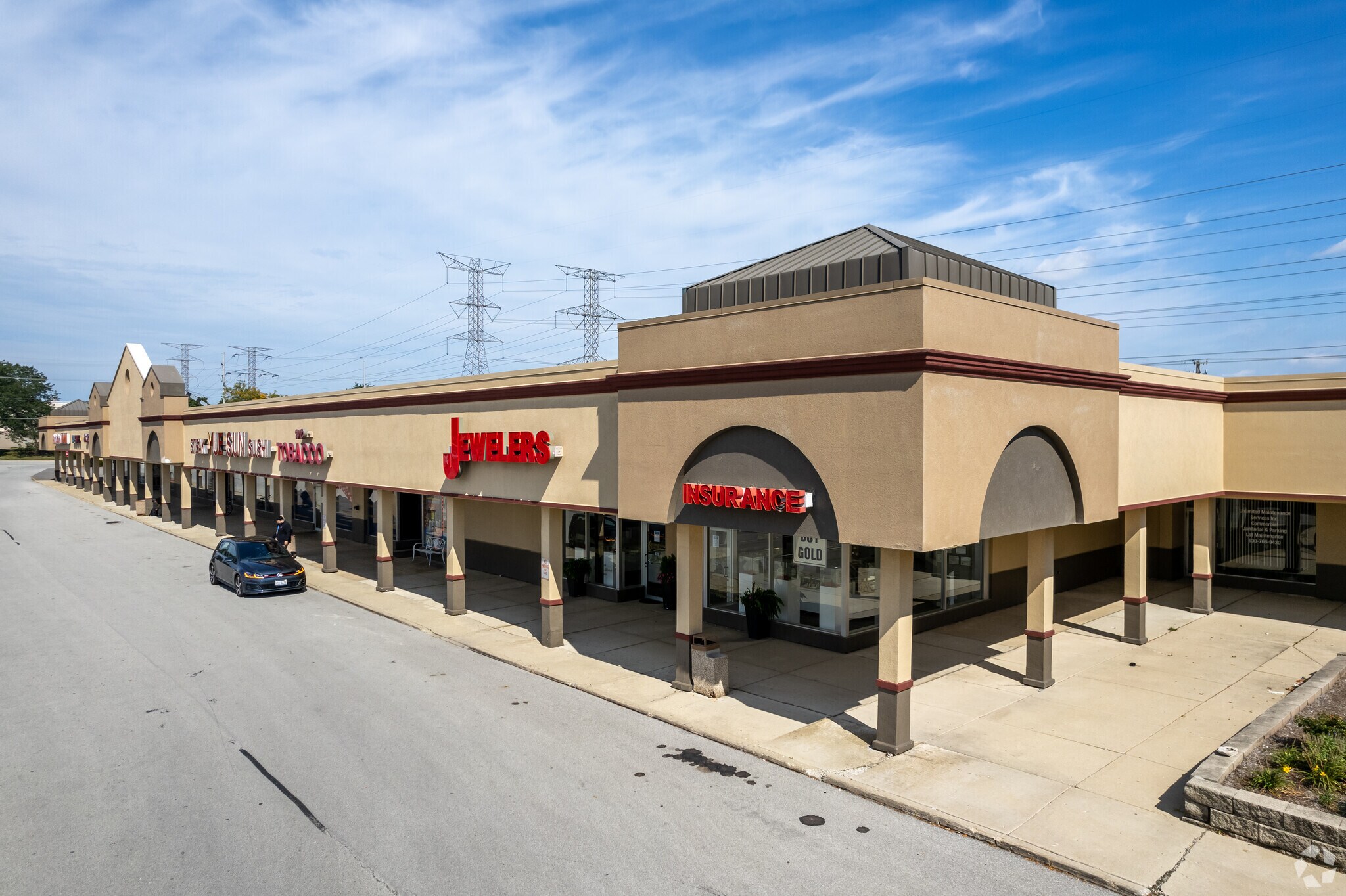 330-518 Georgetown Sq, Wood Dale, IL for lease Building Photo- Image 1 of 16