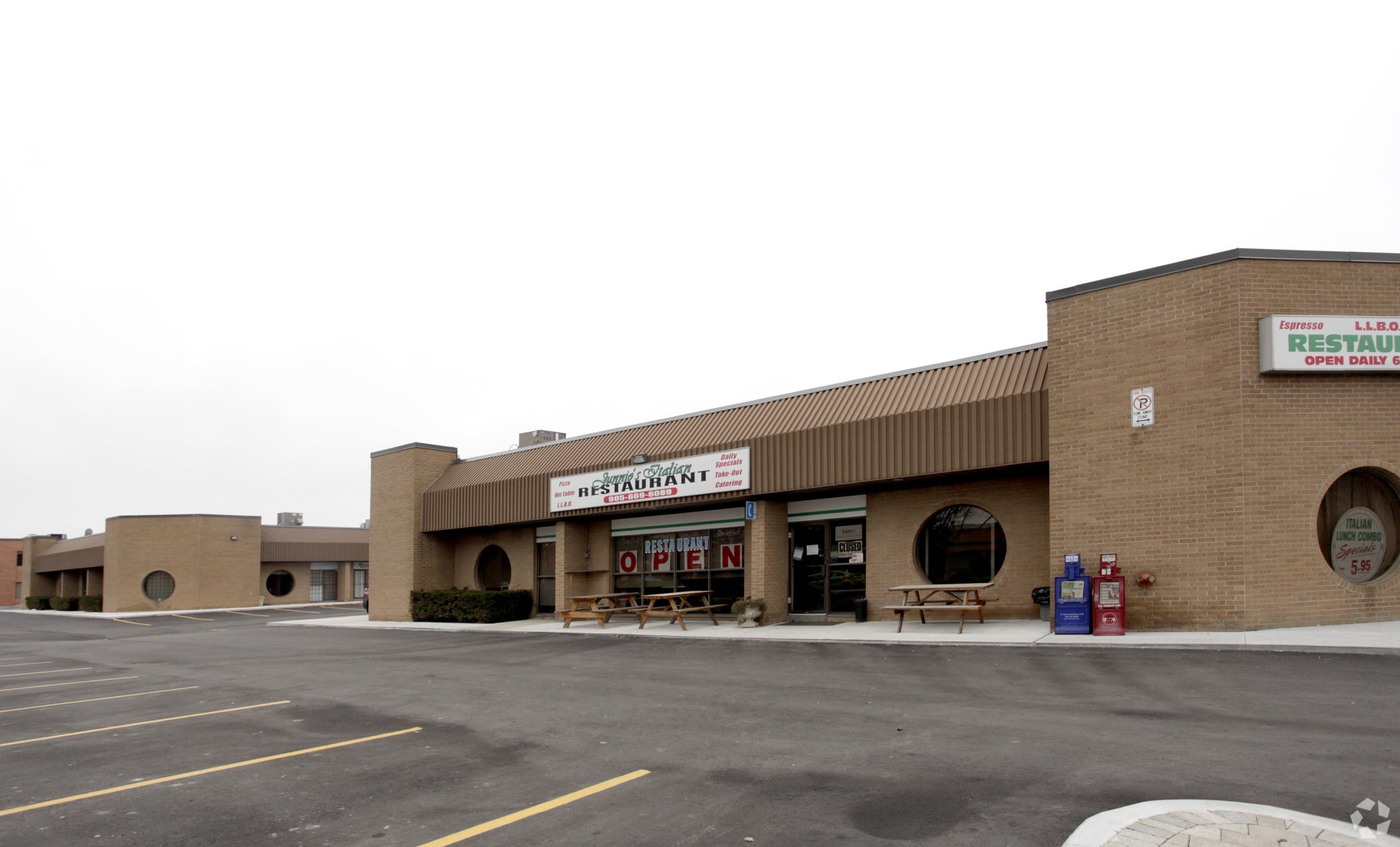 40 Bradwick Dr, Concord, ON for lease Primary Photo- Image 1 of 3