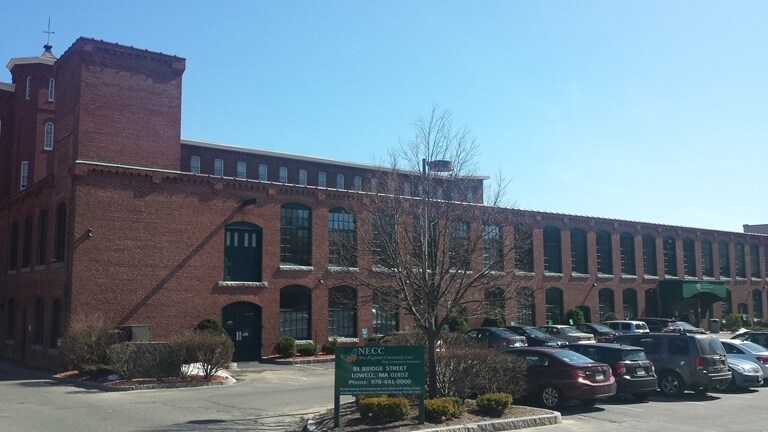 81 Bridge St, Lowell, MA à louer - Photo du bâtiment - Image 2 de 3
