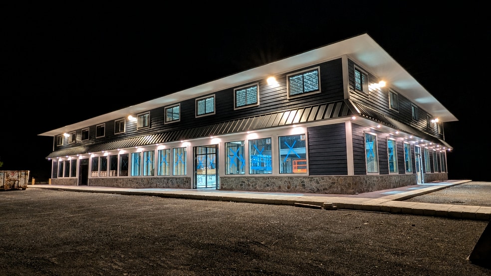 432 Temple Hill Rd, New Windsor Township, NY for lease - Building Photo - Image 3 of 6