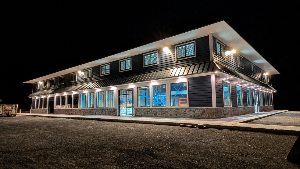 432 Temple Hill Rd, New Windsor Township, NY à louer - Photo du bâtiment - Image 3 de 6