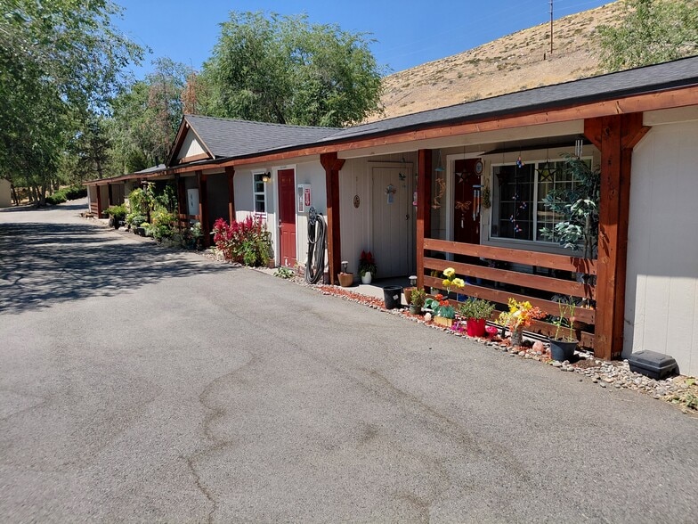 7350 W 4th St, Reno, NV for sale - Building Photo - Image 3 of 13