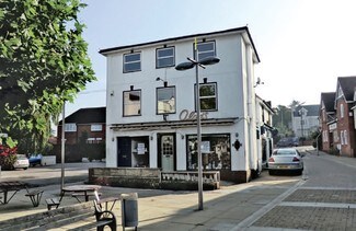 Plus de détails pour 61-63 High St, Leatherhead - Bureau à louer