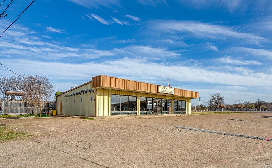1217 Highway 157 N, Mansfield, TX à vendre - Photo du bâtiment - Image 3 de 3