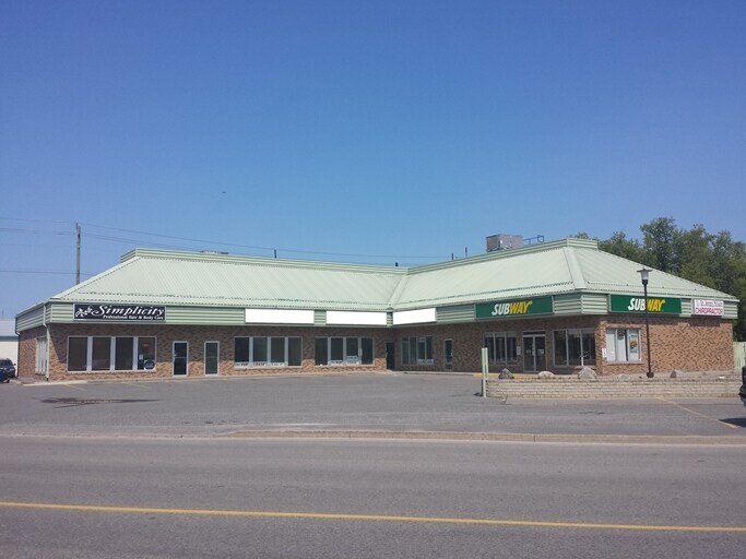 540 Kings Hwy, Fort Frances, ON for sale Primary Photo- Image 1 of 1