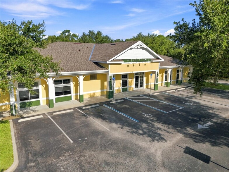 191 Endicott Way, Deland, FL à vendre - Photo du bâtiment - Image 2 de 29