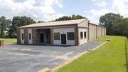 205 Rock Creek Rd, Hot Springs AR - Entrepôt