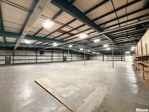 3310 Reynolds Rd, Lakeland, FL for sale Interior Photo- Image 2 of 25