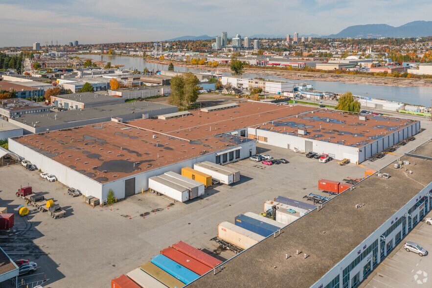 11480 River Rd, Richmond, BC à louer - Photo du bâtiment - Image 3 de 6
