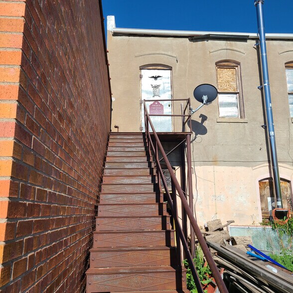 211 Center, Curtis, NE à vendre - Photo du bâtiment - Image 3 de 6