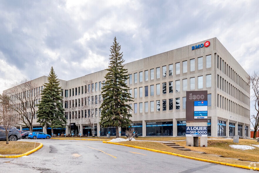 3300 Boul de la Côte-Vertu, Montréal, QC à louer - Photo du bâtiment - Image 2 de 4